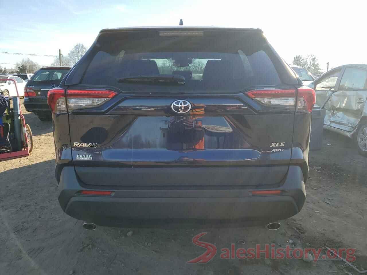 2T3P1RFV2MW165908 2021 TOYOTA RAV4