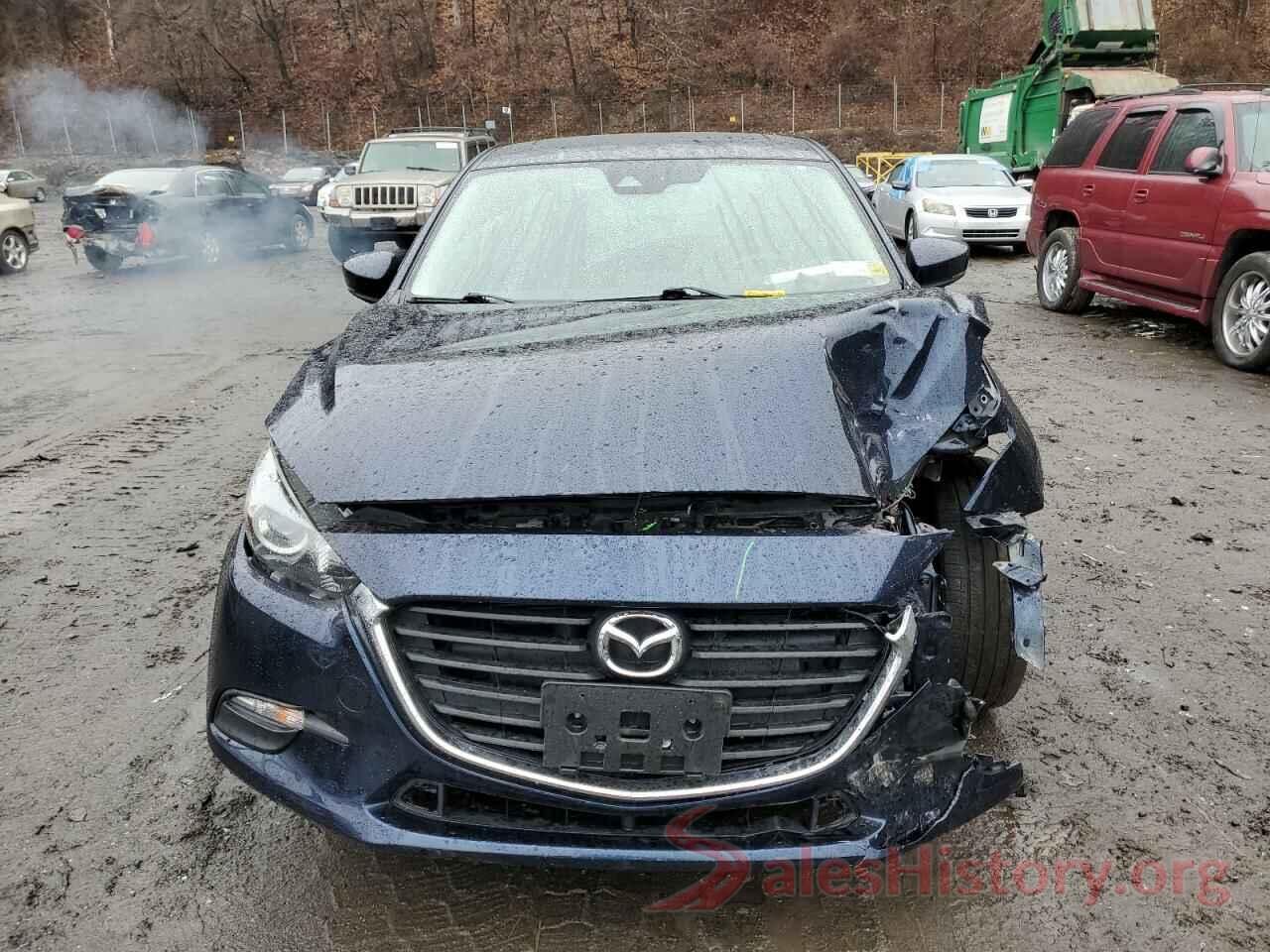 3MZBN1V3XJM229283 2018 MAZDA 3