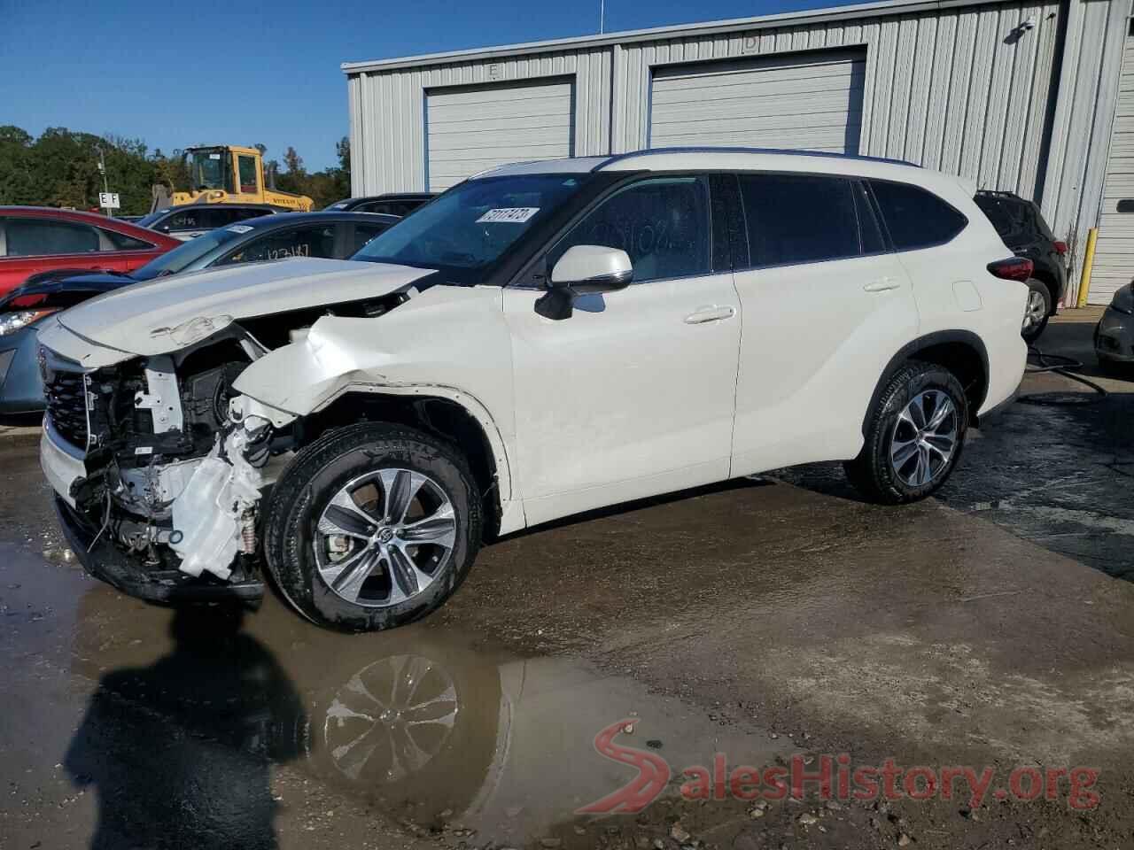 5TDGZRAH7MS072782 2021 TOYOTA HIGHLANDER