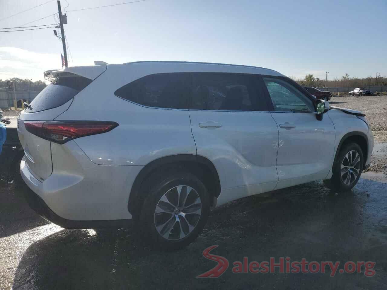 5TDGZRAH7MS072782 2021 TOYOTA HIGHLANDER