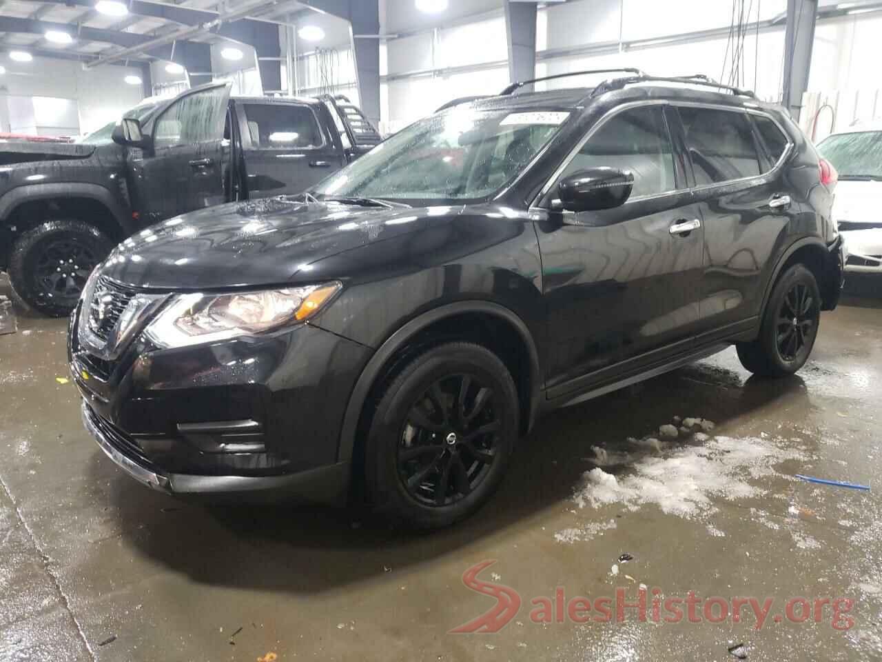 5N1AT2MV4HC821086 2017 NISSAN ROGUE