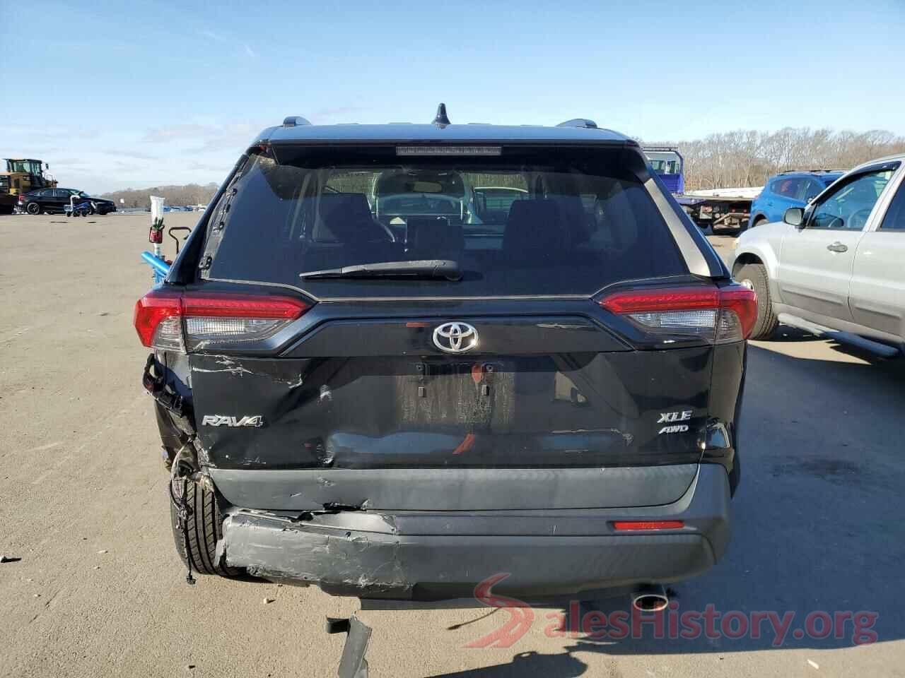 2T3P1RFVXKW010858 2019 TOYOTA RAV4