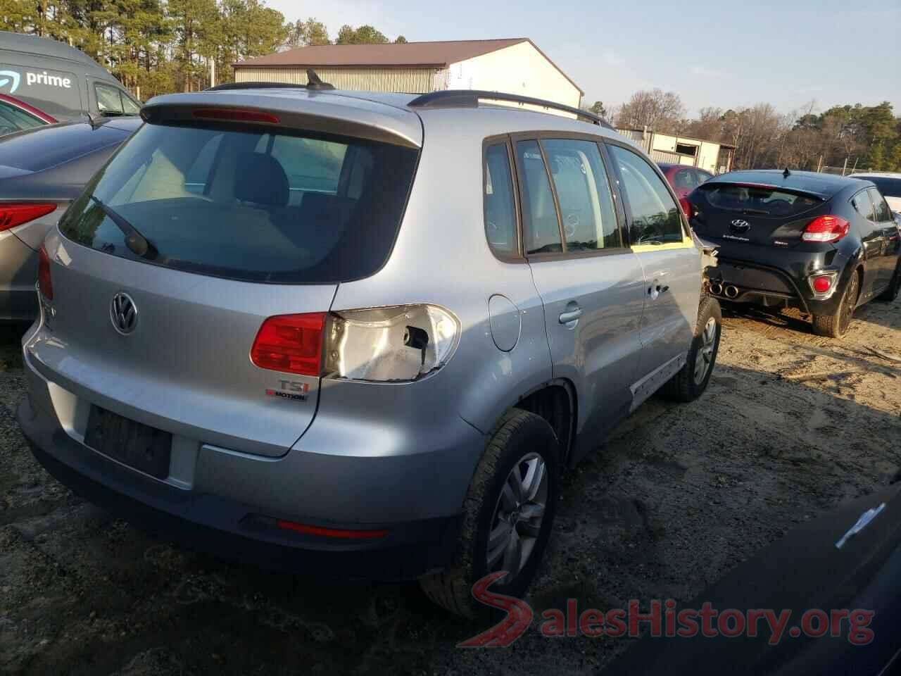 WVGBV7AX9HK041110 2017 VOLKSWAGEN TIGUAN