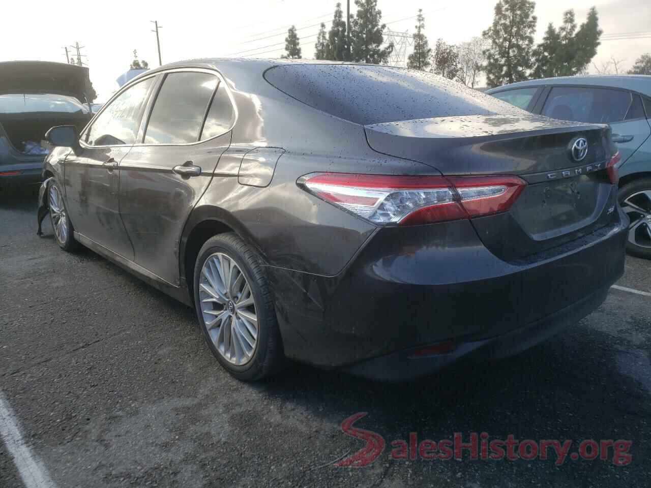 4T1B11HK0JU519959 2018 TOYOTA CAMRY