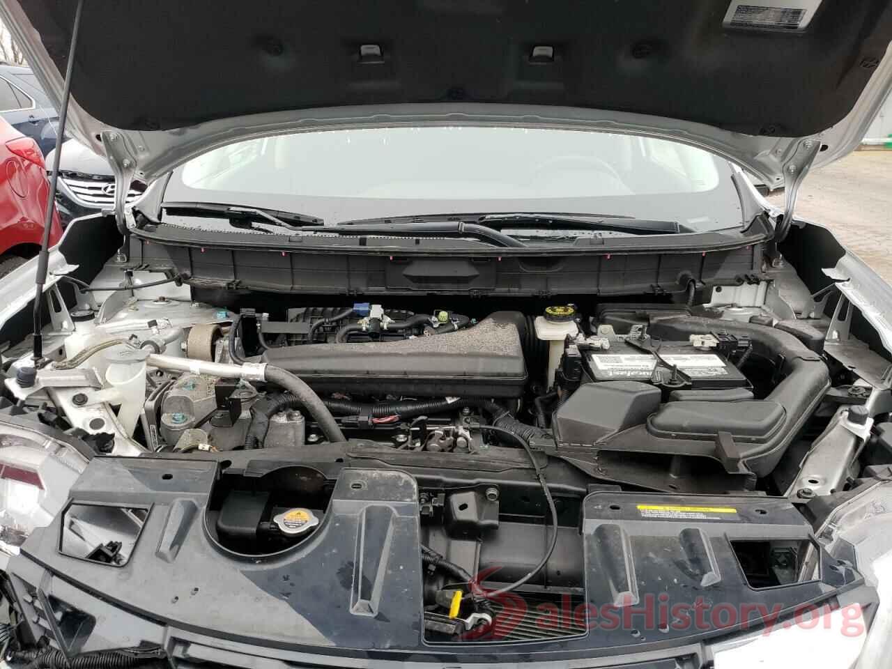 KNMAT2MT8JP552639 2018 NISSAN ROGUE