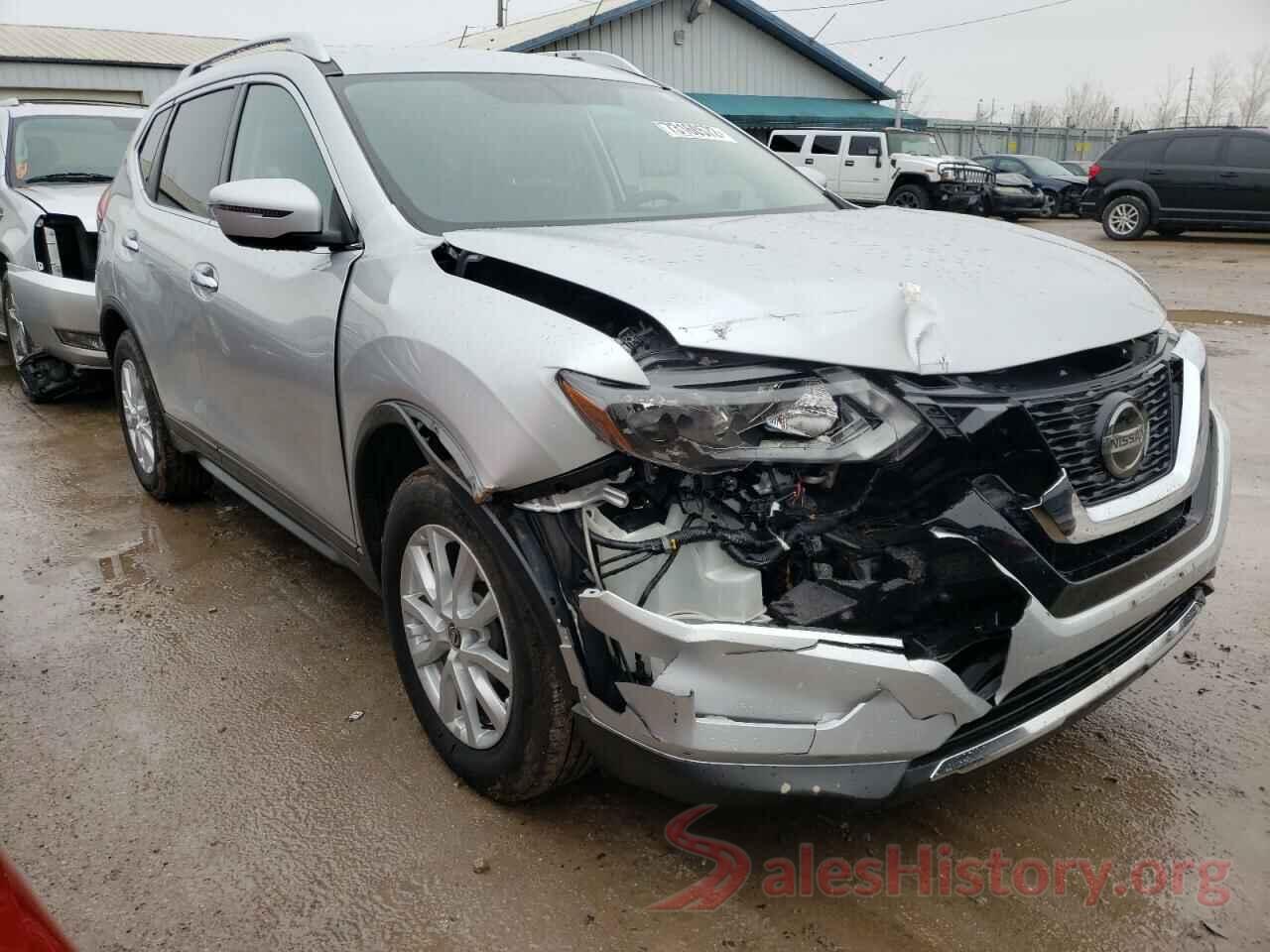 KNMAT2MT8JP552639 2018 NISSAN ROGUE