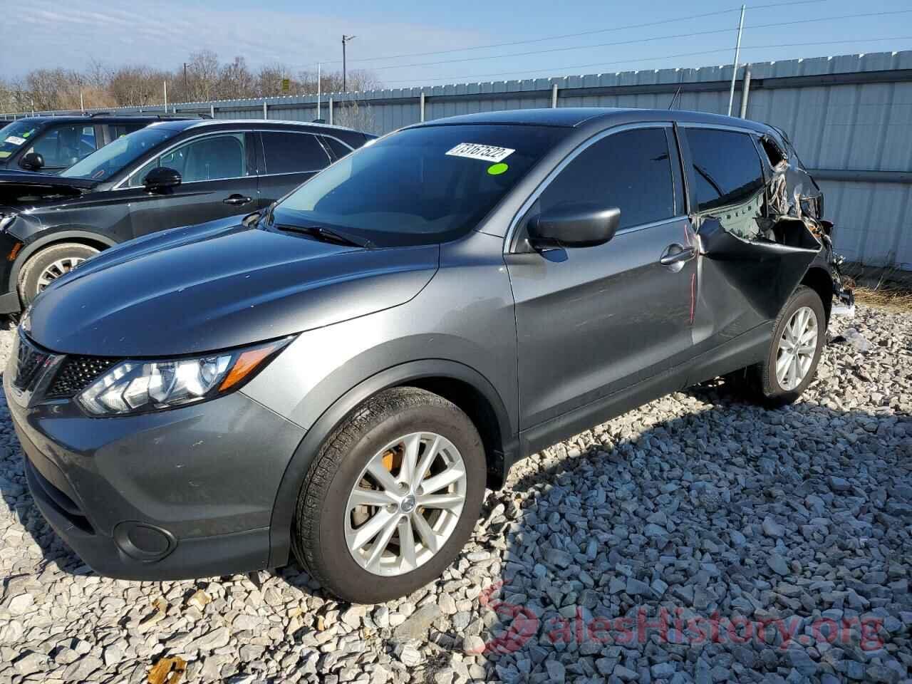 JN1BJ1CRXJW283823 2018 NISSAN ROGUE