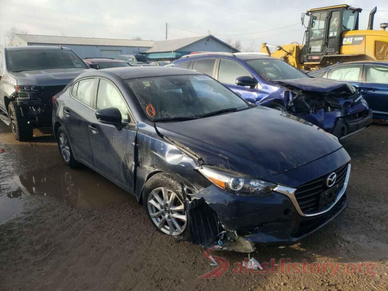 3MZBN1U76JM223758 2018 MAZDA 3