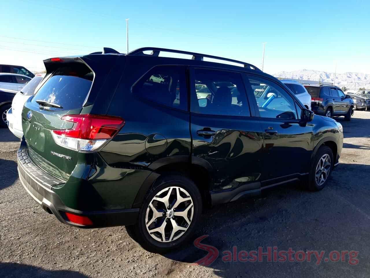 JF2SKAEC0NH491658 2022 SUBARU FORESTER