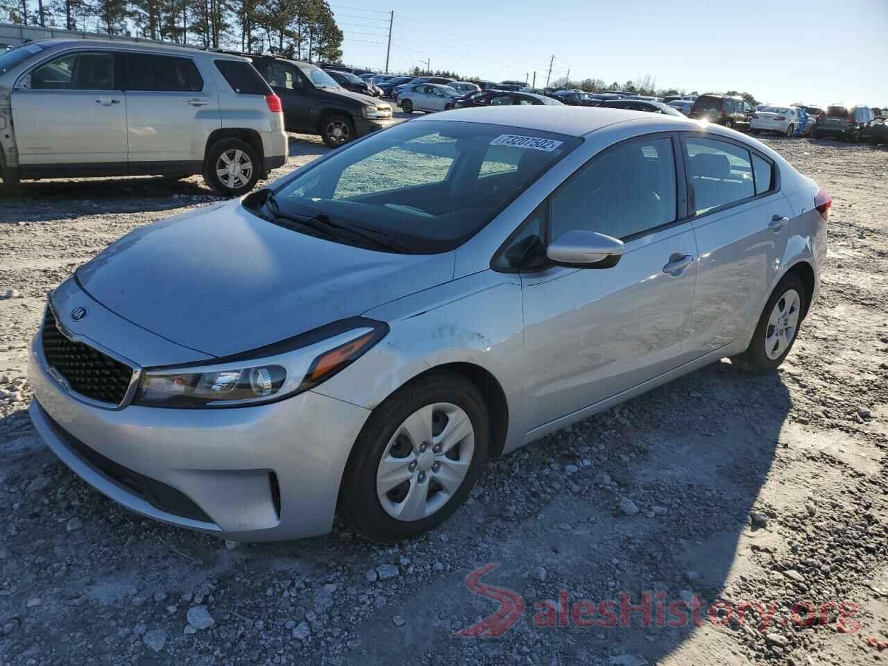 3KPFL4A7XJE194937 2018 KIA FORTE