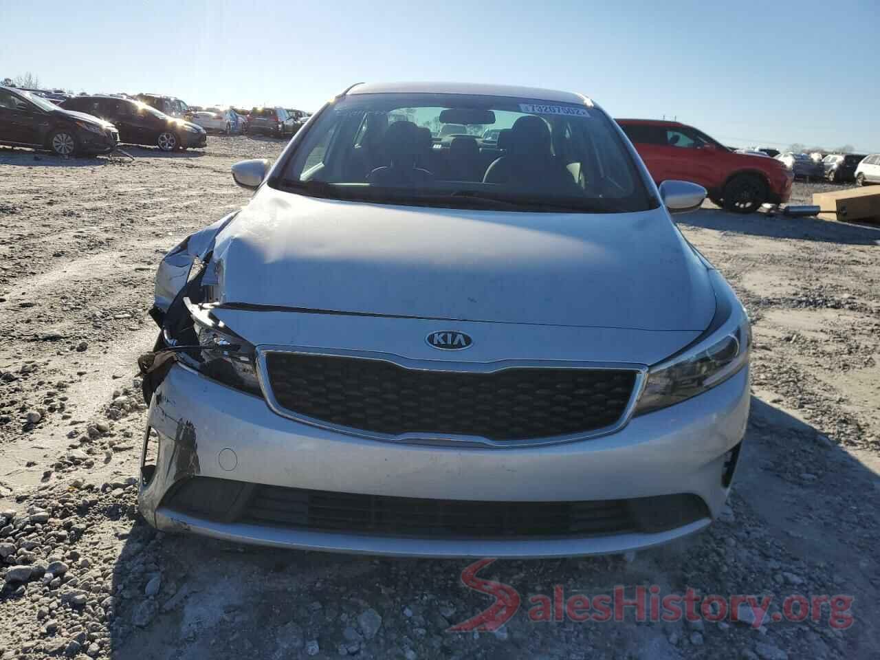 3KPFL4A7XJE194937 2018 KIA FORTE