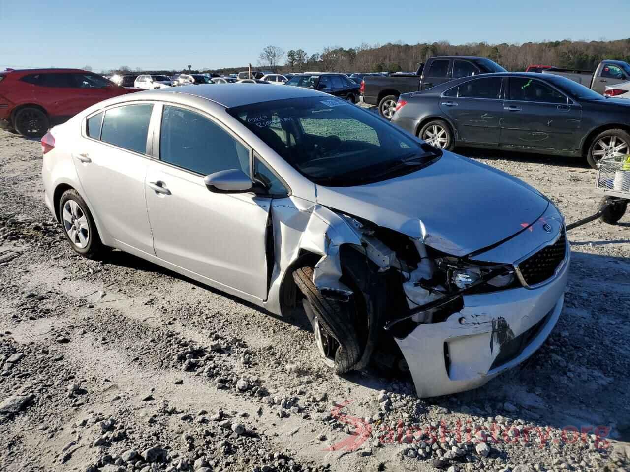 3KPFL4A7XJE194937 2018 KIA FORTE