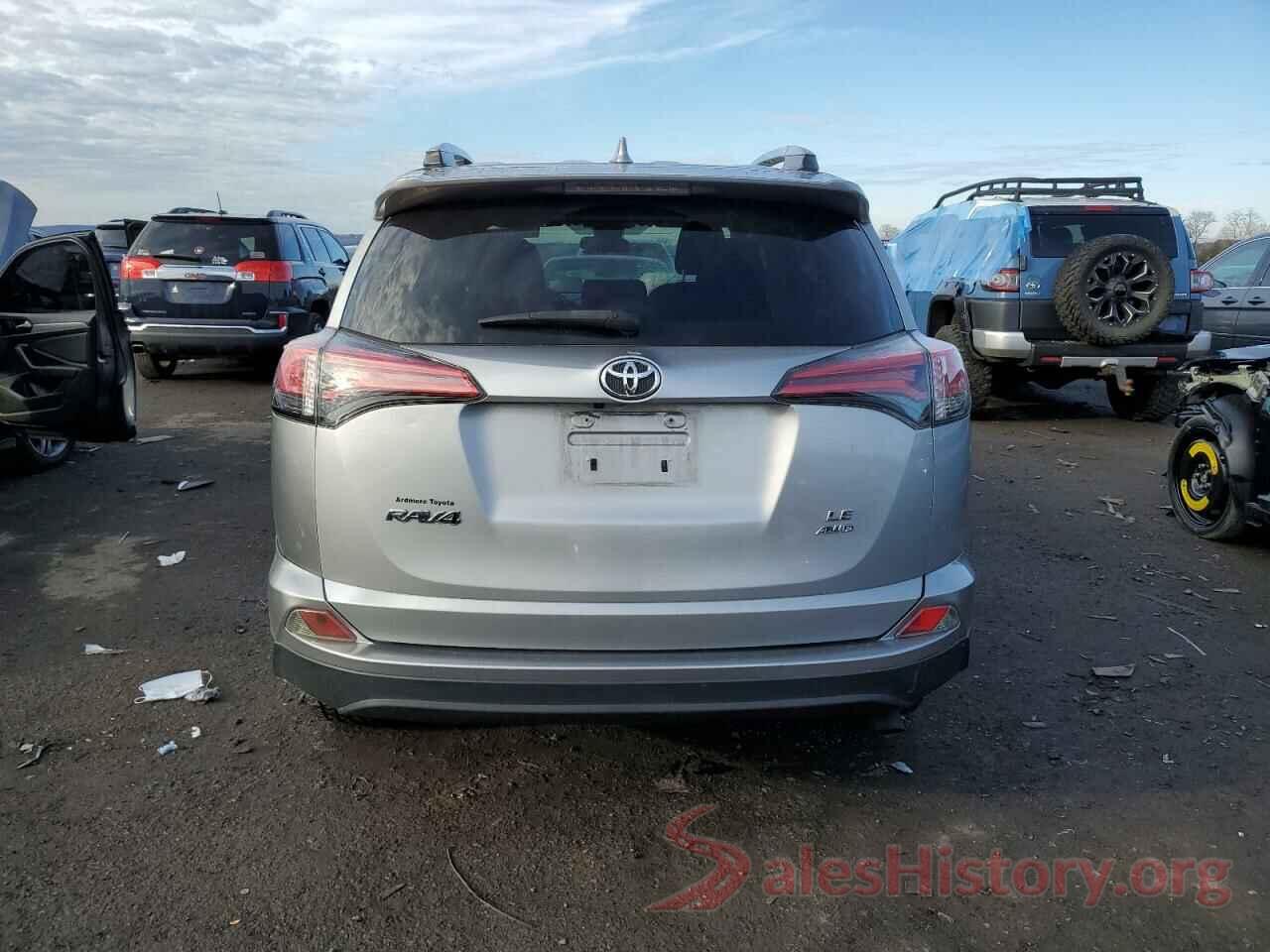 2T3BFREV6HW605194 2017 TOYOTA RAV4