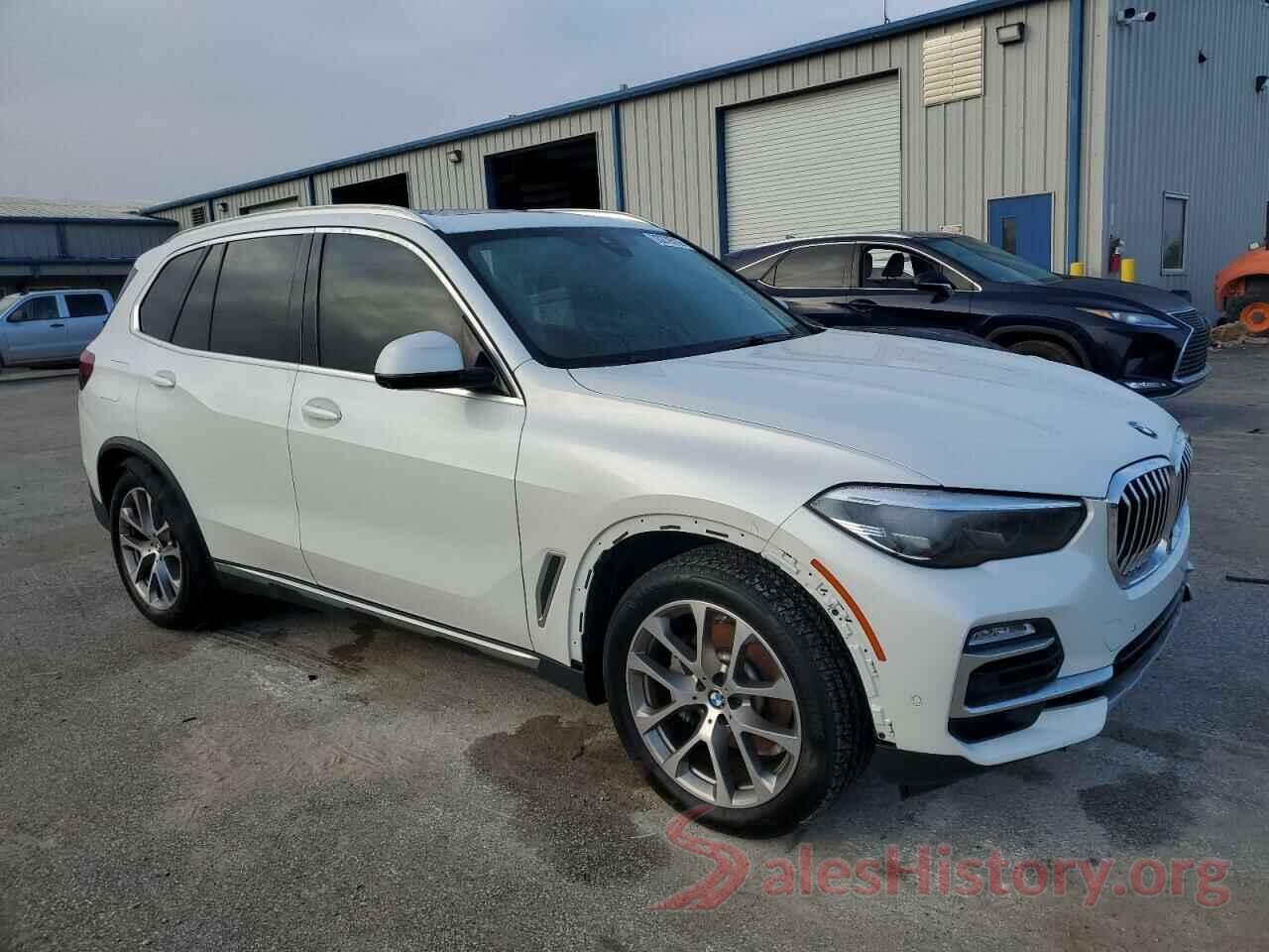 5UXCR4C0XM9G17396 2021 BMW X5