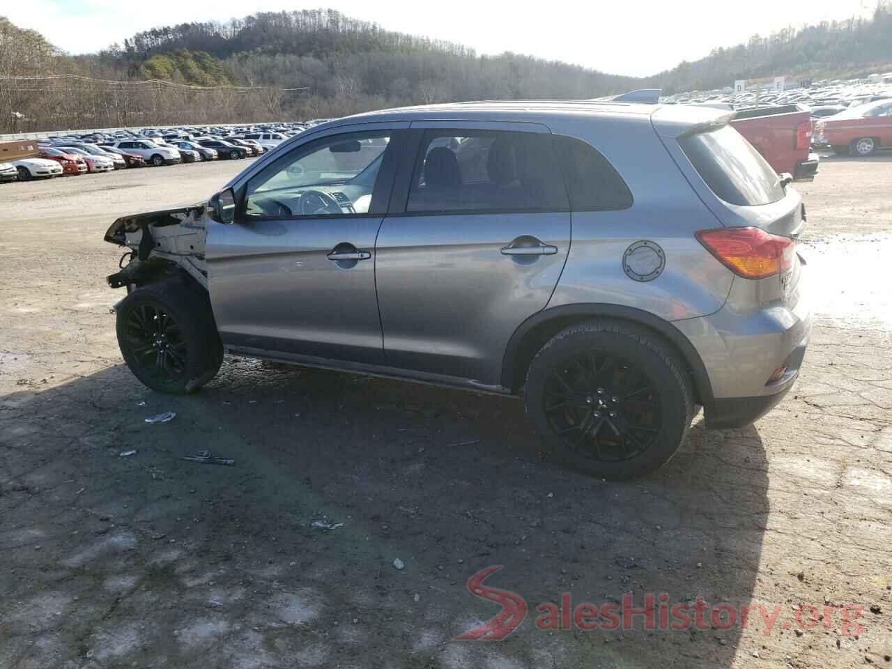 JA4AR3AU4JU007020 2018 MITSUBISHI OUTLANDER