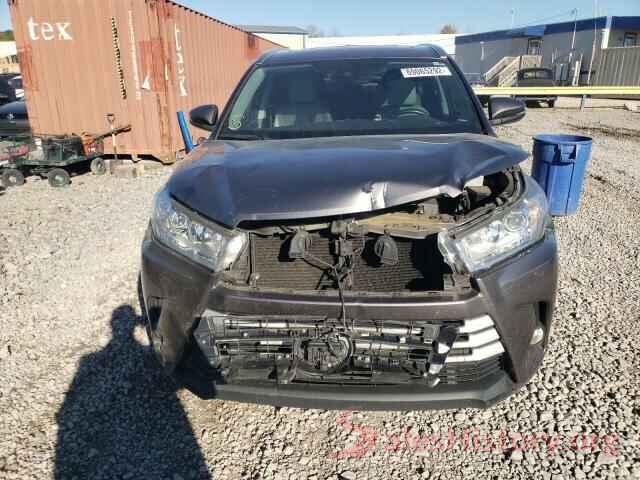 5TDKZRFH1HS520913 2017 TOYOTA HIGHLANDER