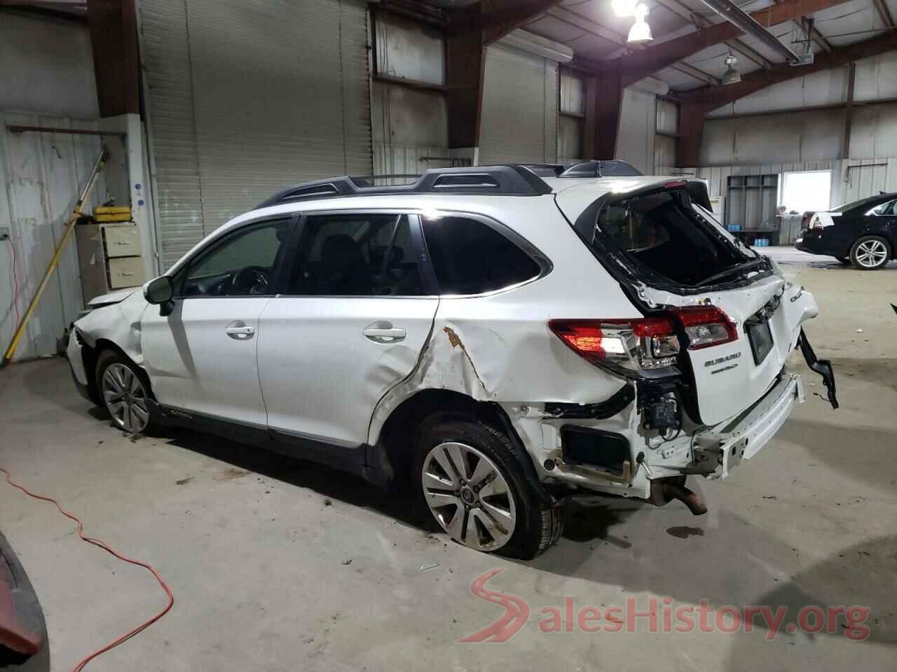 4S4BSAHC4J3322983 2018 SUBARU OUTBACK