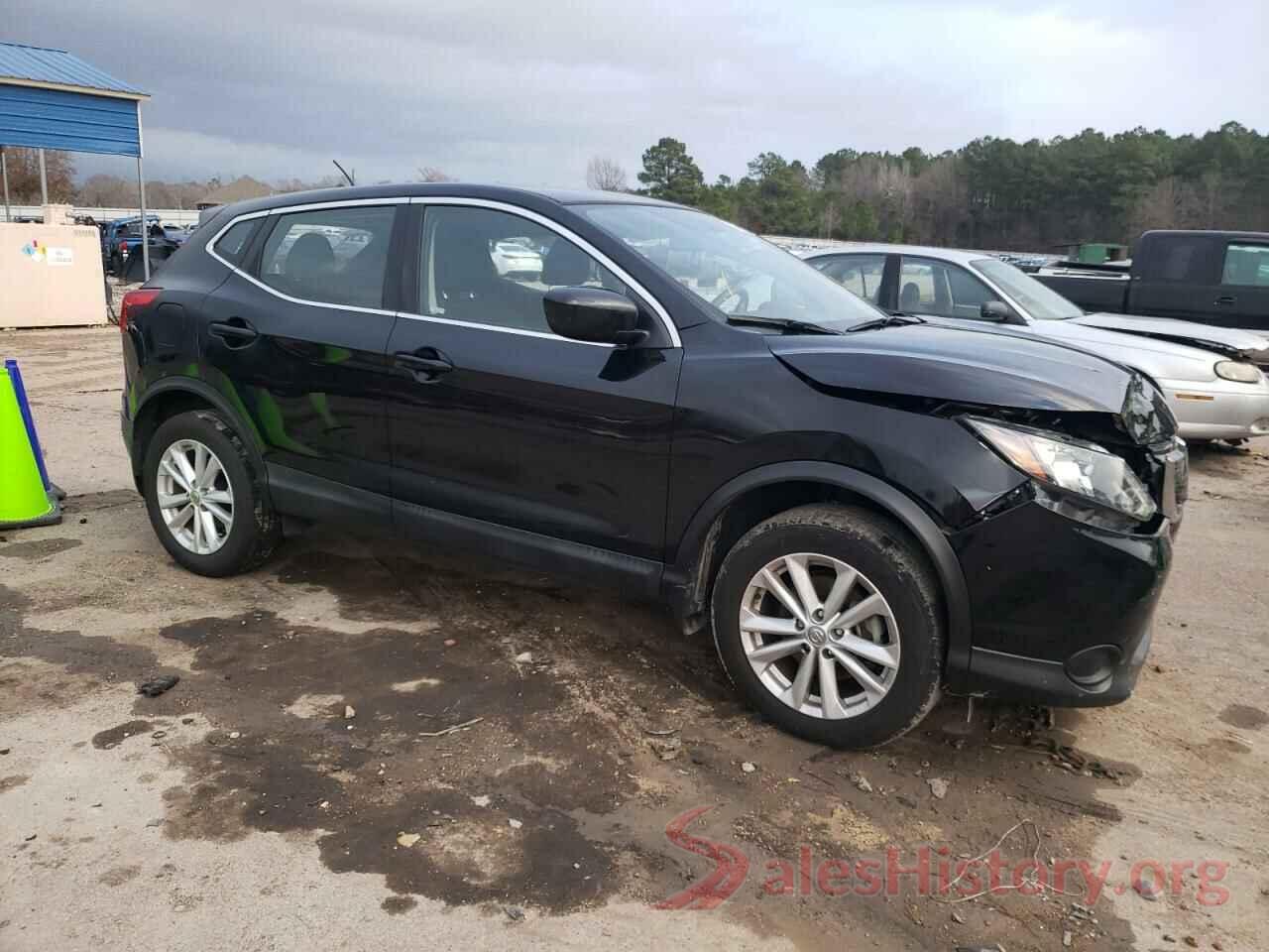 JN1BJ1CP3JW164249 2018 NISSAN ROGUE