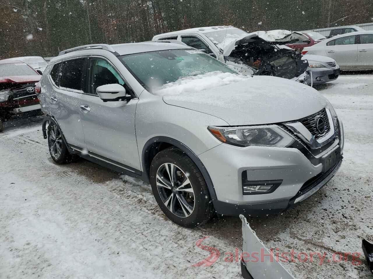 JN8AT2MV9JW316125 2018 NISSAN ROGUE