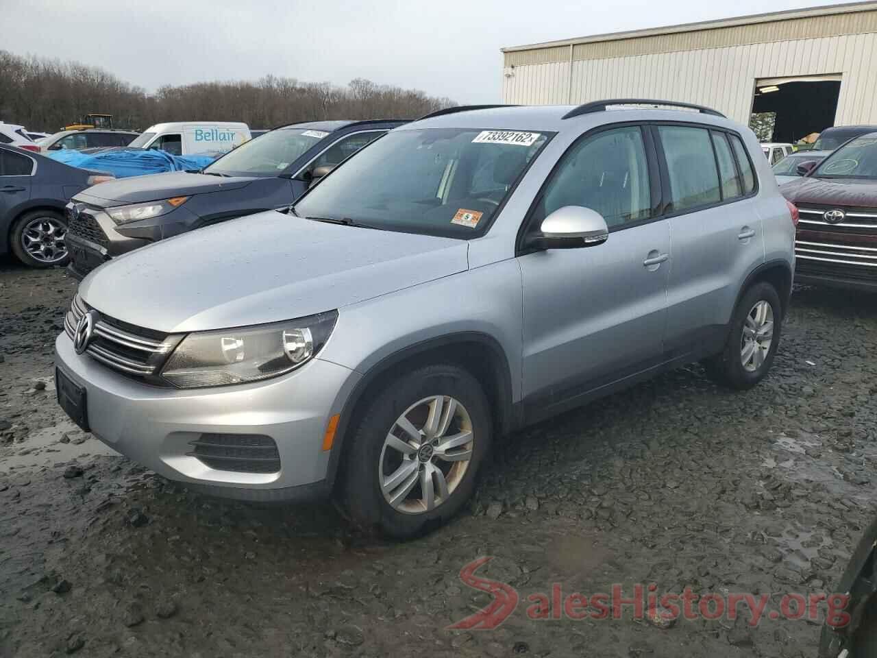 WVGBV7AX5HK014812 2017 VOLKSWAGEN TIGUAN