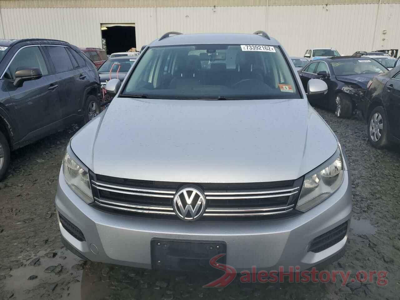 WVGBV7AX5HK014812 2017 VOLKSWAGEN TIGUAN