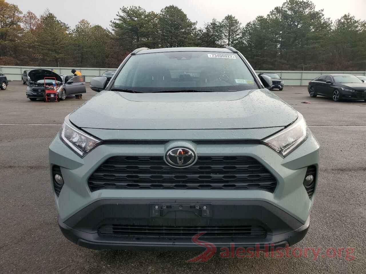 2T3P1RFV4KC039953 2019 TOYOTA RAV4