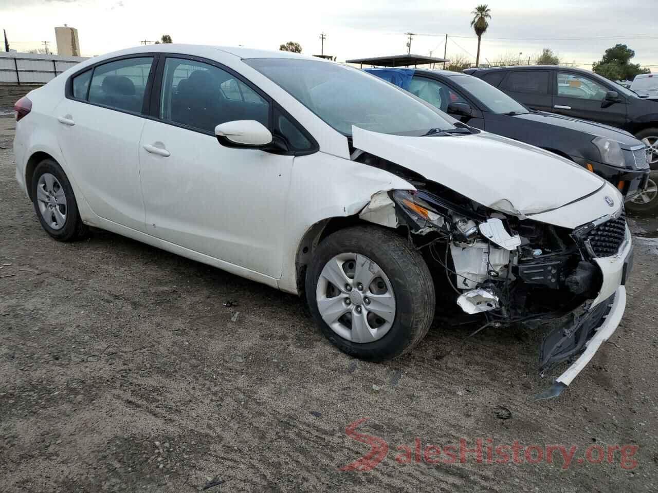 3KPFK4A79JE270909 2018 KIA FORTE