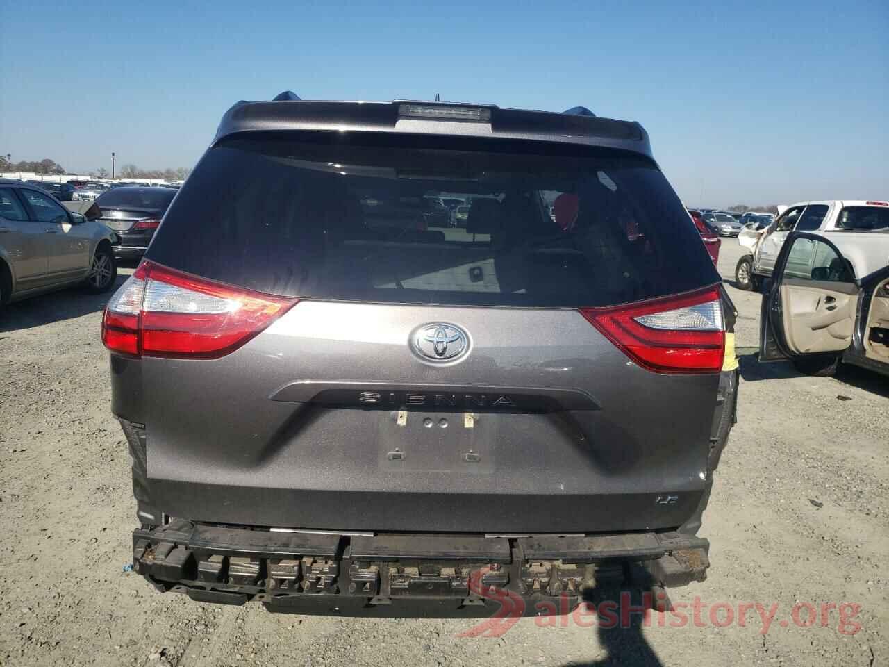 5TDKZ3DCXKS017621 2019 TOYOTA SIENNA