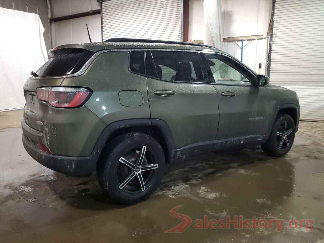 3C4NJDBB7HT664898 2017 JEEP COMPASS