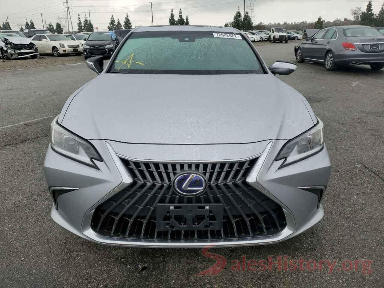 58ADA1C10NU018074 2022 LEXUS ES300