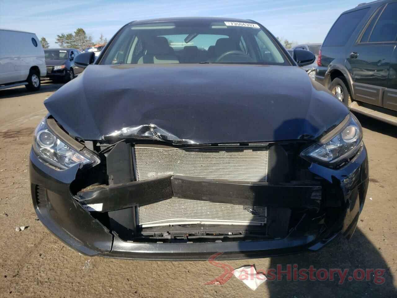 5NPD84LF4JH386914 2018 HYUNDAI ELANTRA