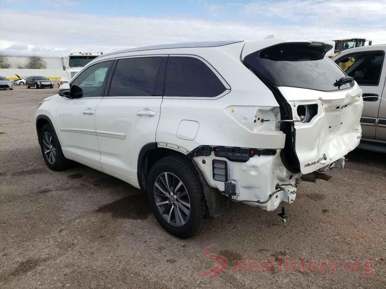 5TDJZRFH2HS471037 2017 TOYOTA HIGHLANDER