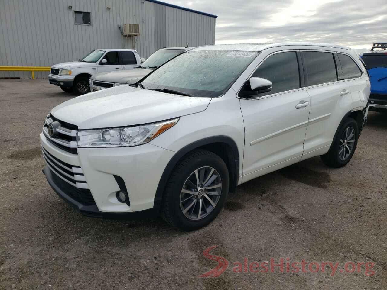 5TDJZRFH2HS471037 2017 TOYOTA HIGHLANDER