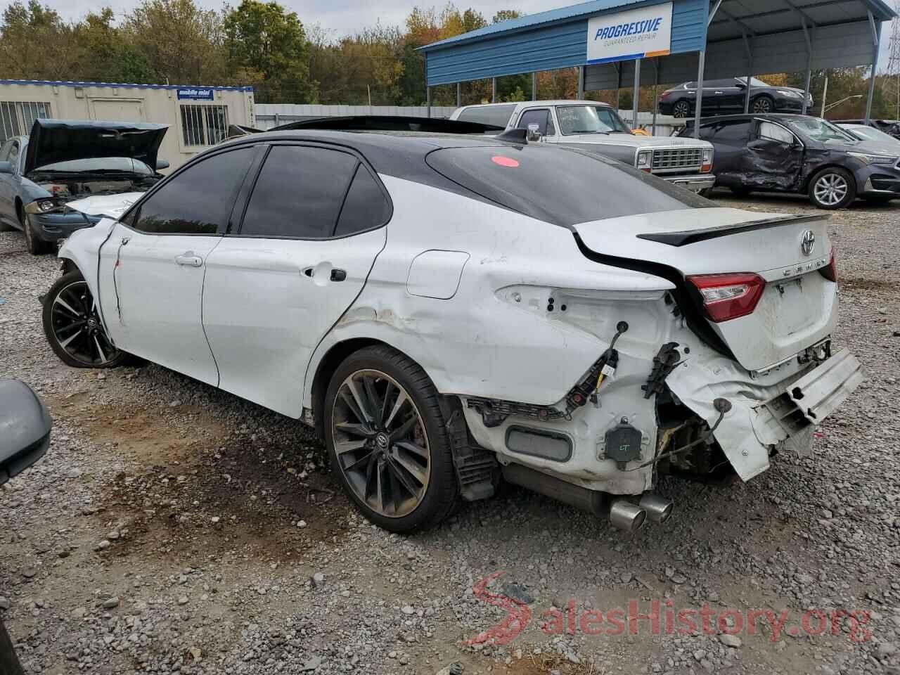 4T1B61HK1KU258781 2019 TOYOTA CAMRY