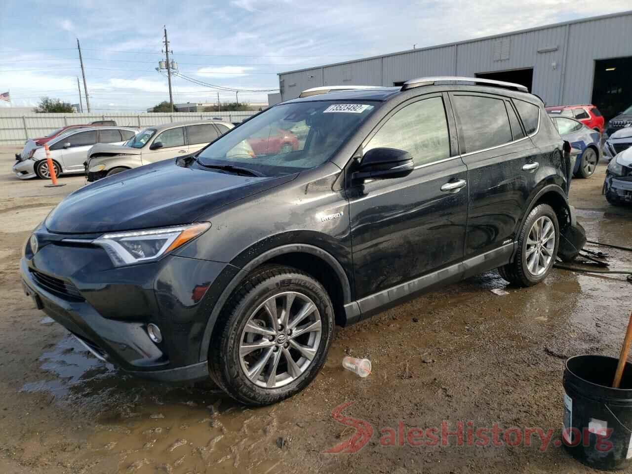 JTMDJREV8HD128501 2017 TOYOTA RAV4