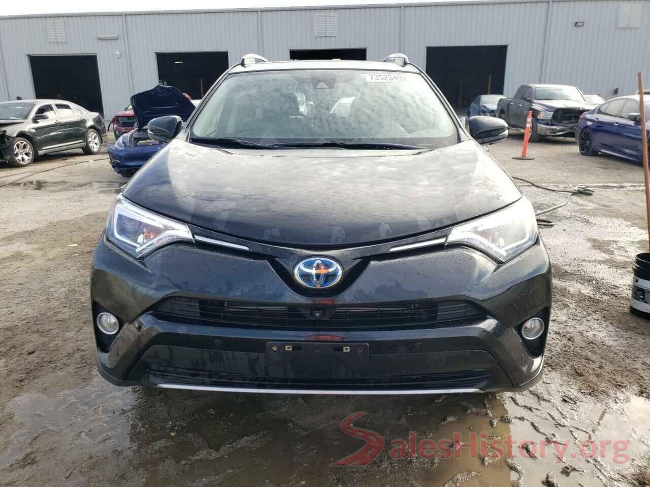 JTMDJREV8HD128501 2017 TOYOTA RAV4