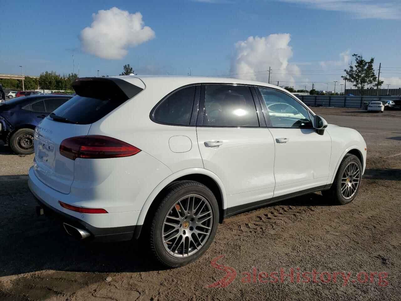 WP1AA2A21HKA87421 2017 PORSCHE CAYENNE