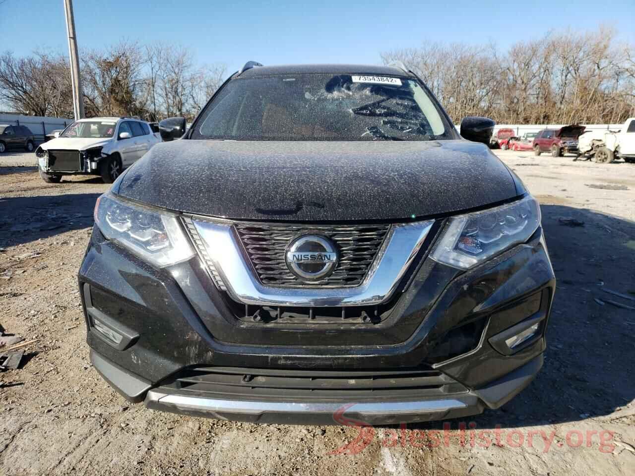 JN8AT2MT9JW469411 2018 NISSAN ROGUE