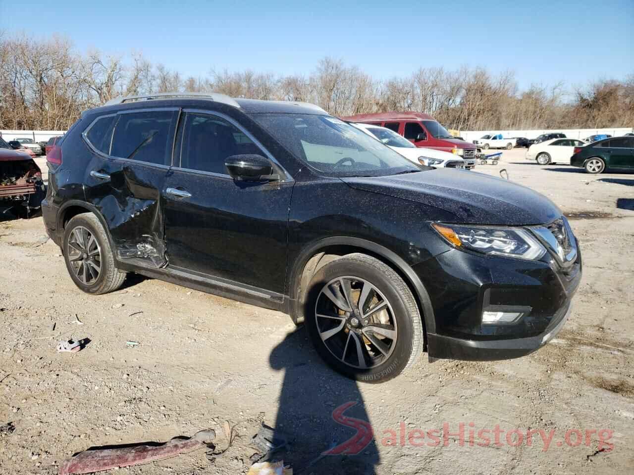 JN8AT2MT9JW469411 2018 NISSAN ROGUE