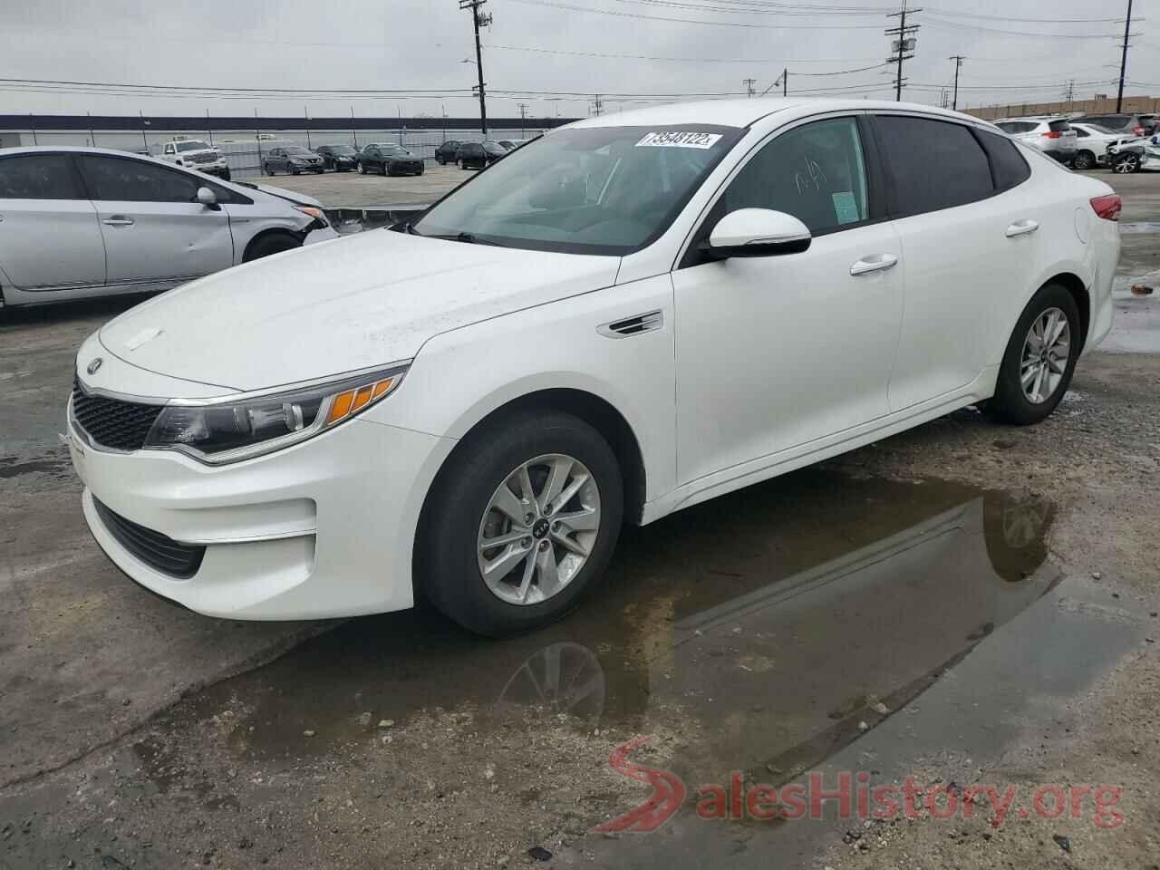 KNAGT4L37J5200569 2018 KIA OPTIMA