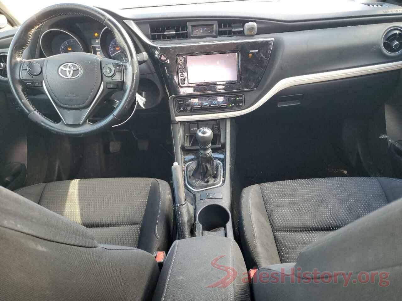 JTNKARJE9JJ555587 2018 TOYOTA COROLLA