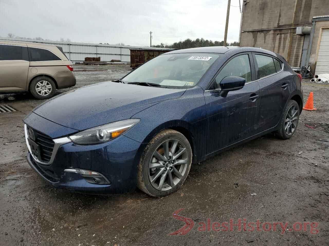 3MZBN1M37JM262856 2018 MAZDA 3