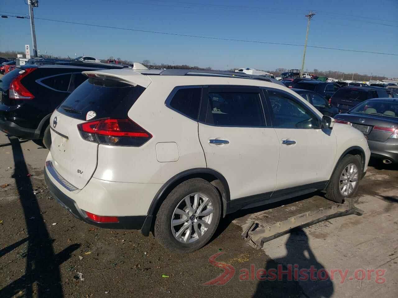 KNMAT2MT5HP603556 2017 NISSAN ROGUE