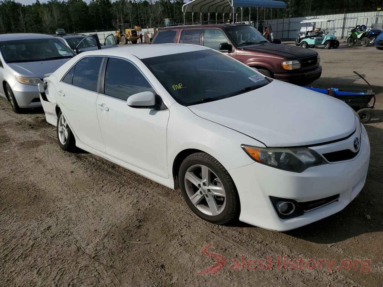 4T1BF1FK7EU745779 2014 TOYOTA CAMRY