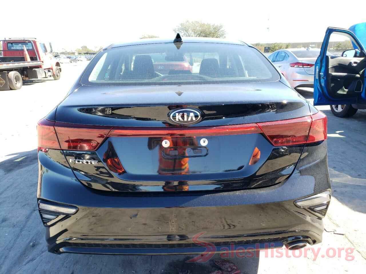 3KPF24ADXME358975 2021 KIA FORTE