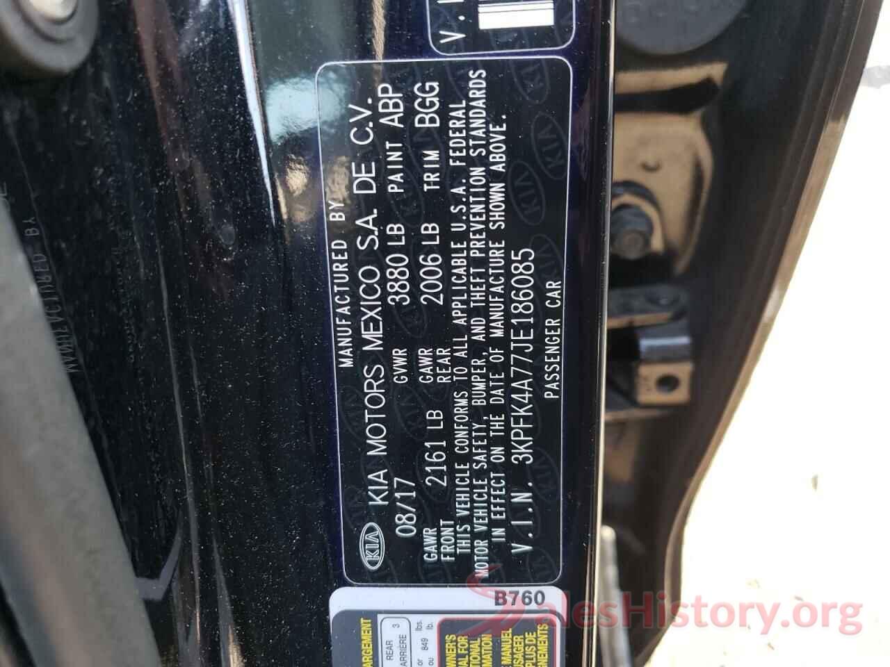 3KPFK4A77JE186085 2018 KIA FORTE