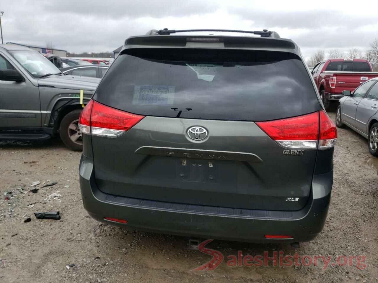 5TDYK3DC1DS308137 2013 TOYOTA SIENNA