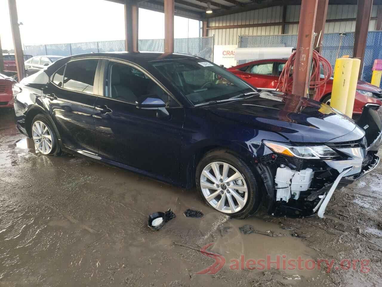 4T1C11AKXNU716674 2022 TOYOTA CAMRY