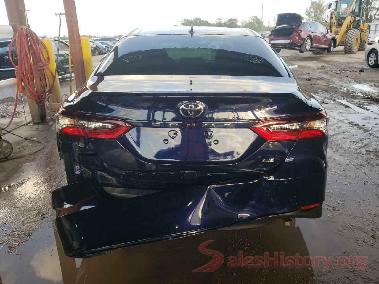 4T1C11AKXNU716674 2022 TOYOTA CAMRY