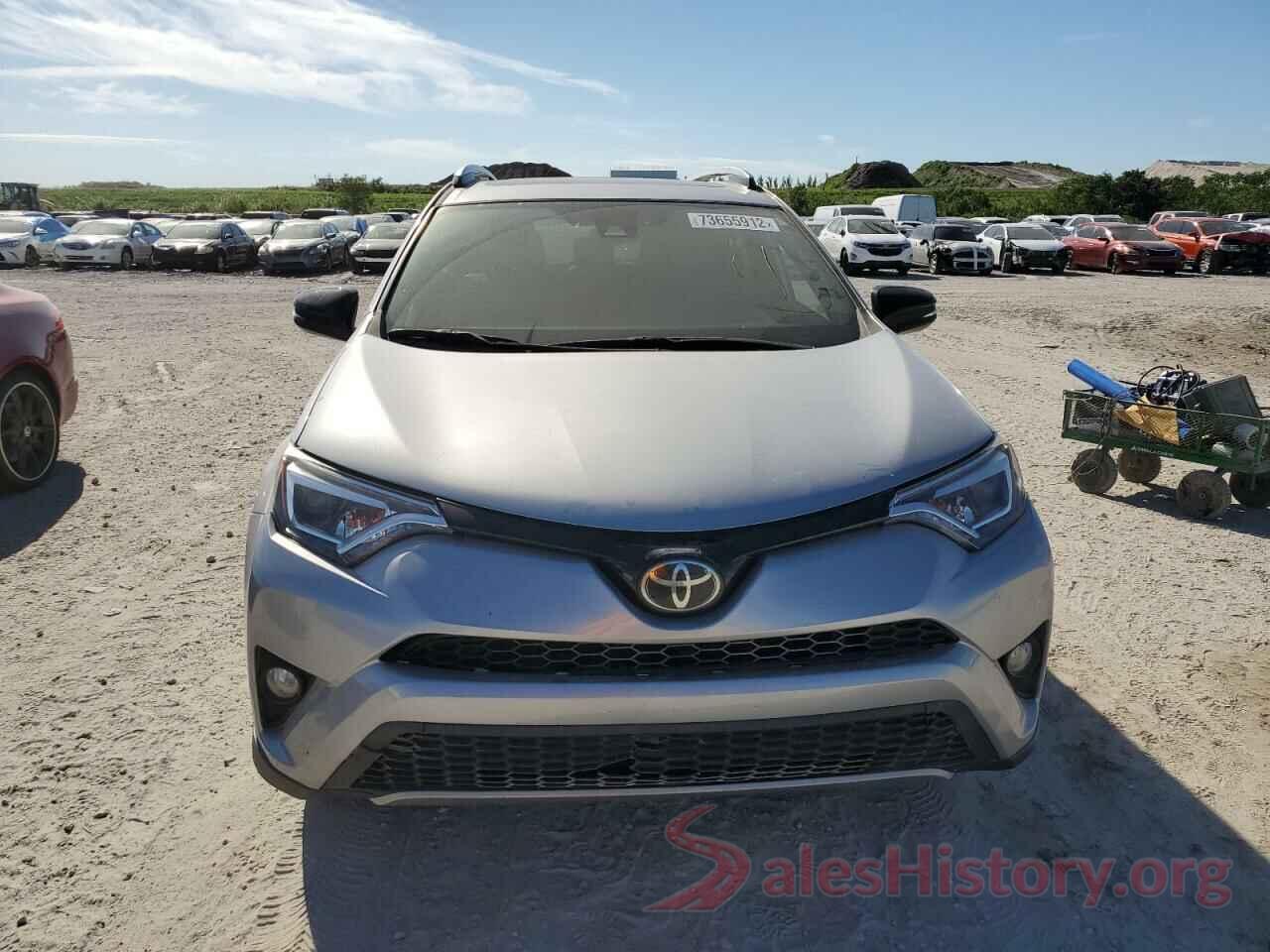 2T3NFREVXHW369162 2017 TOYOTA RAV4